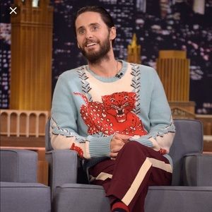 Meet your Posher, Wing